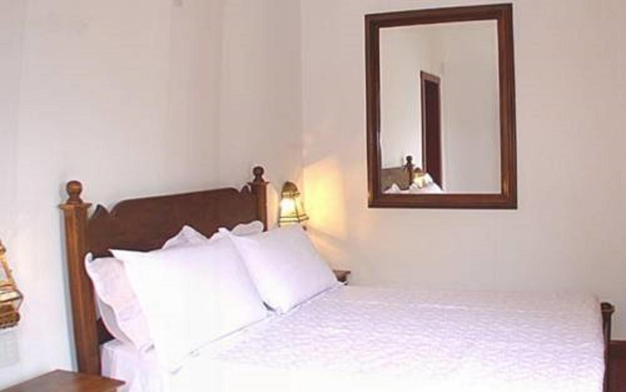 Pousada Araujo Bazilio Tiradentes Kamer foto